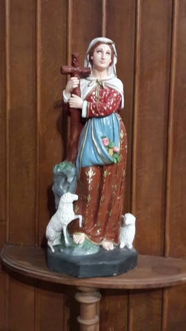 SaInte Germaine dans  le choeur del'église